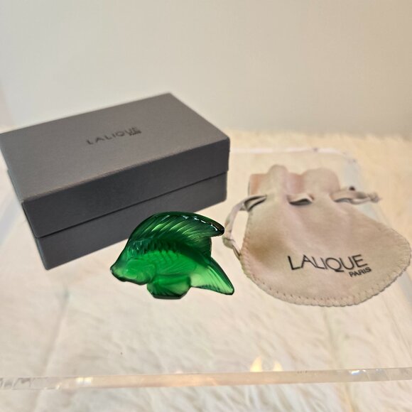 LALIQUE Crystal Emerald Luster Fish Sculpture - Picture 5 of 8
